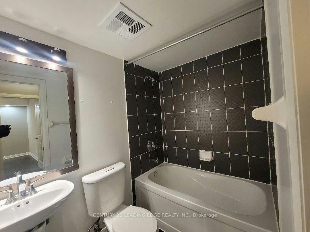 106-320 John Street, Markham, ON, L3T 0B1 - 16