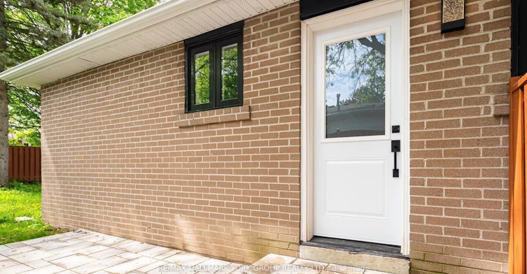 Basement-106 Woodpark Place, Newmarket, ON, L3Y 3P6 - 10