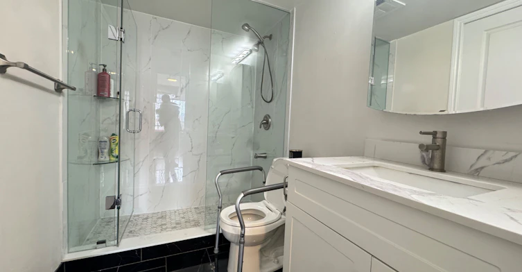 1019-9015 Leslie Street, Richmond Hill, ON, L4B 4J8 - 10