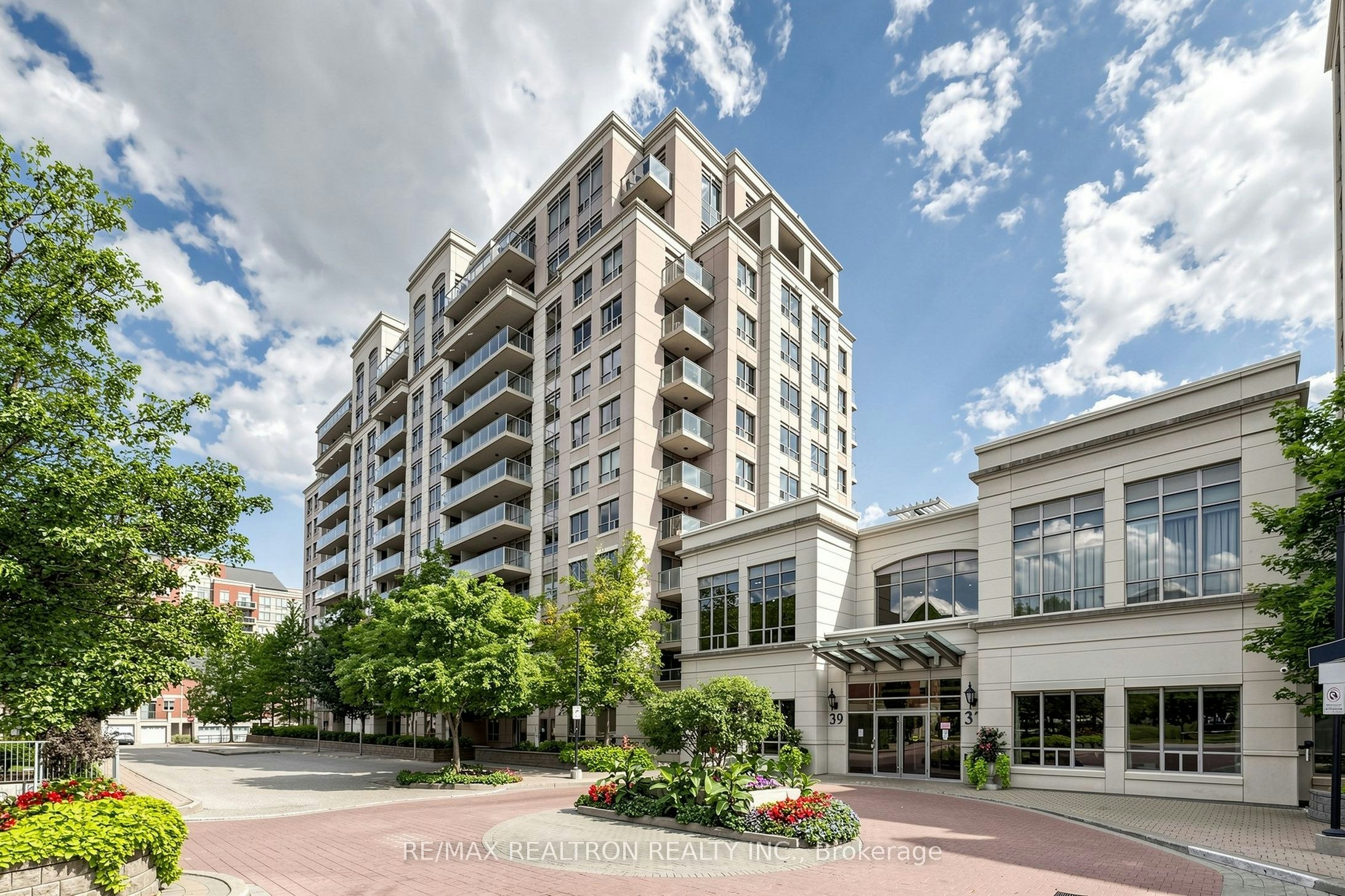 UPH3-39 Galleria Parkway, Markham, ON, L3T 0A6