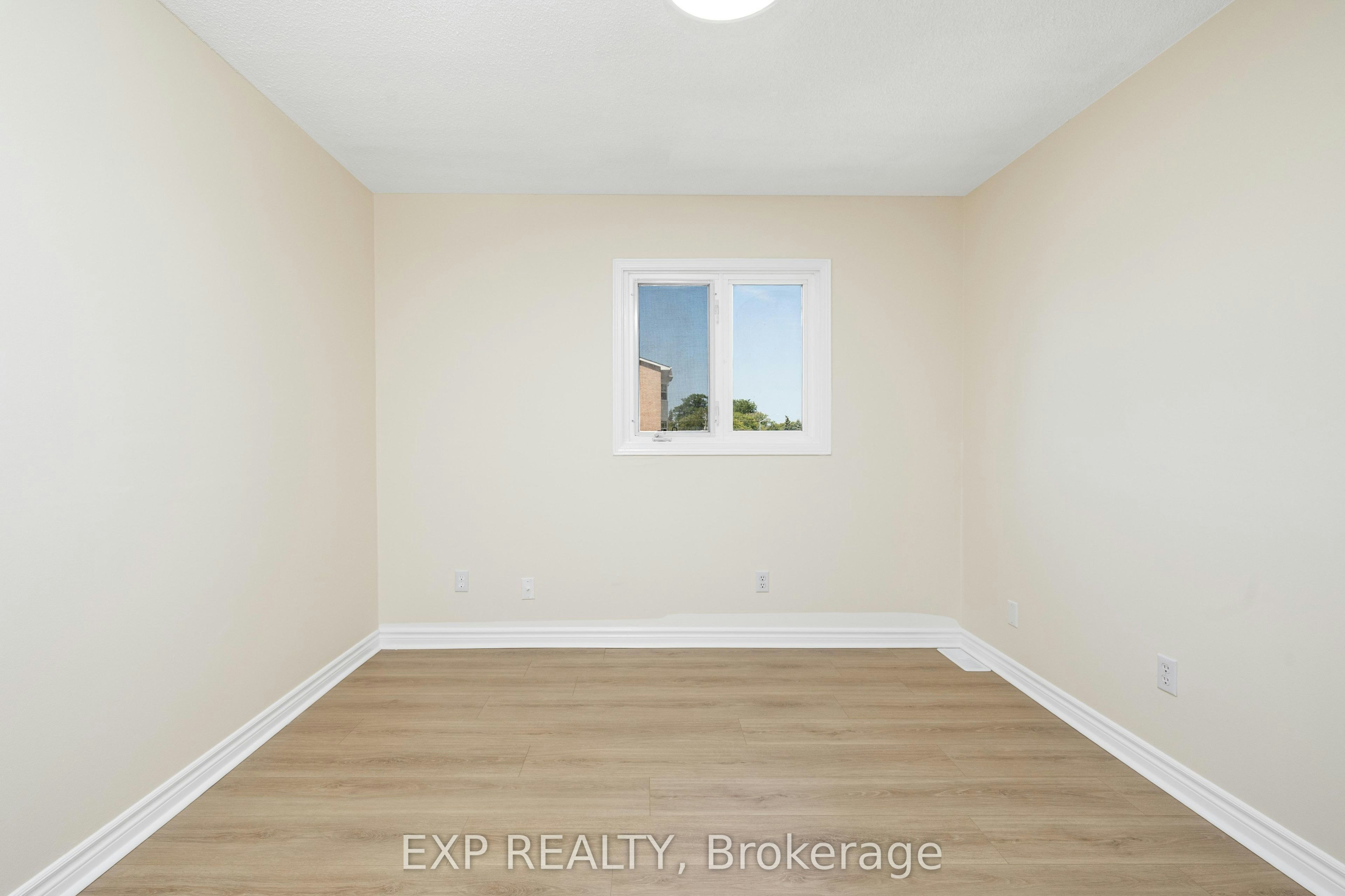 41 Hodgins Avenue, Georgina, ON, L4P 3N1 - 23