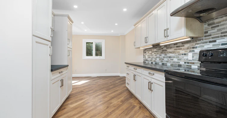 41 Hodgins Avenue, Georgina, ON, L4P 3N1 - 15