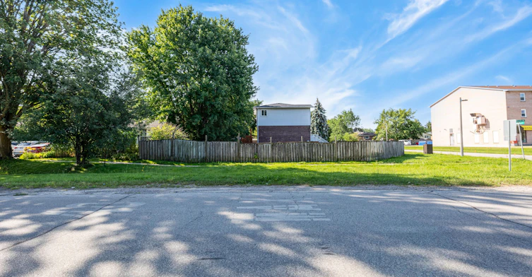 41 Hodgins Avenue, Georgina, ON, L4P 3N1 - 48