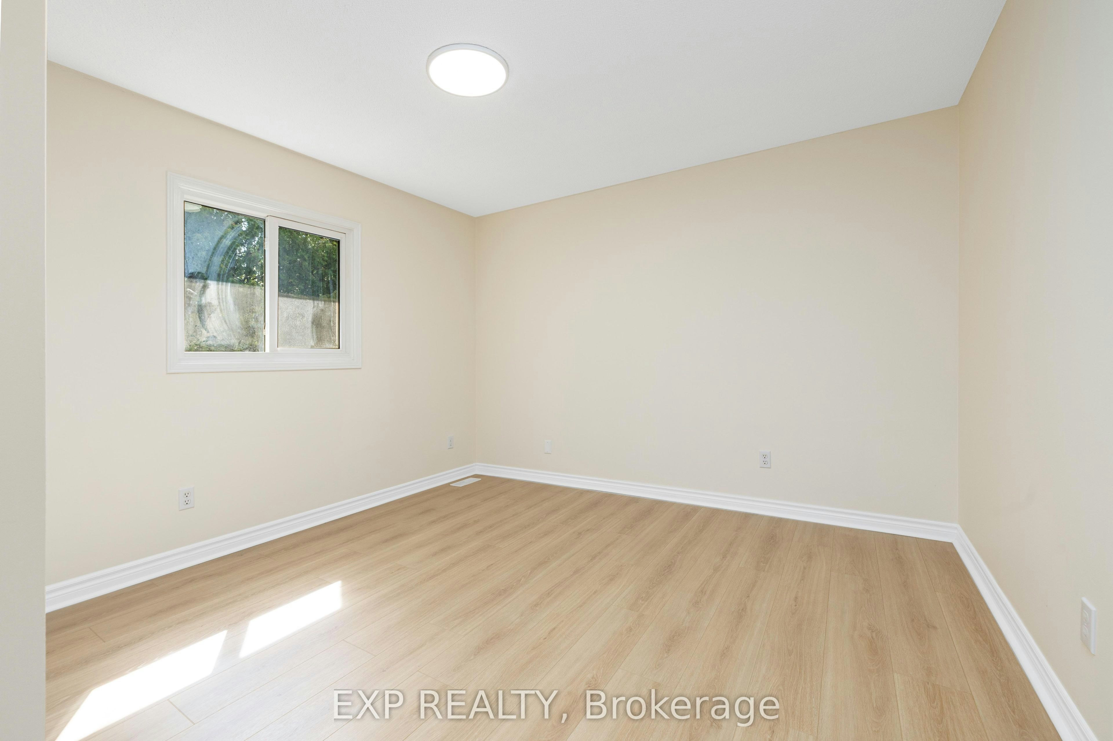 41 Hodgins Avenue, Georgina, ON, L4P 3N1 - 29