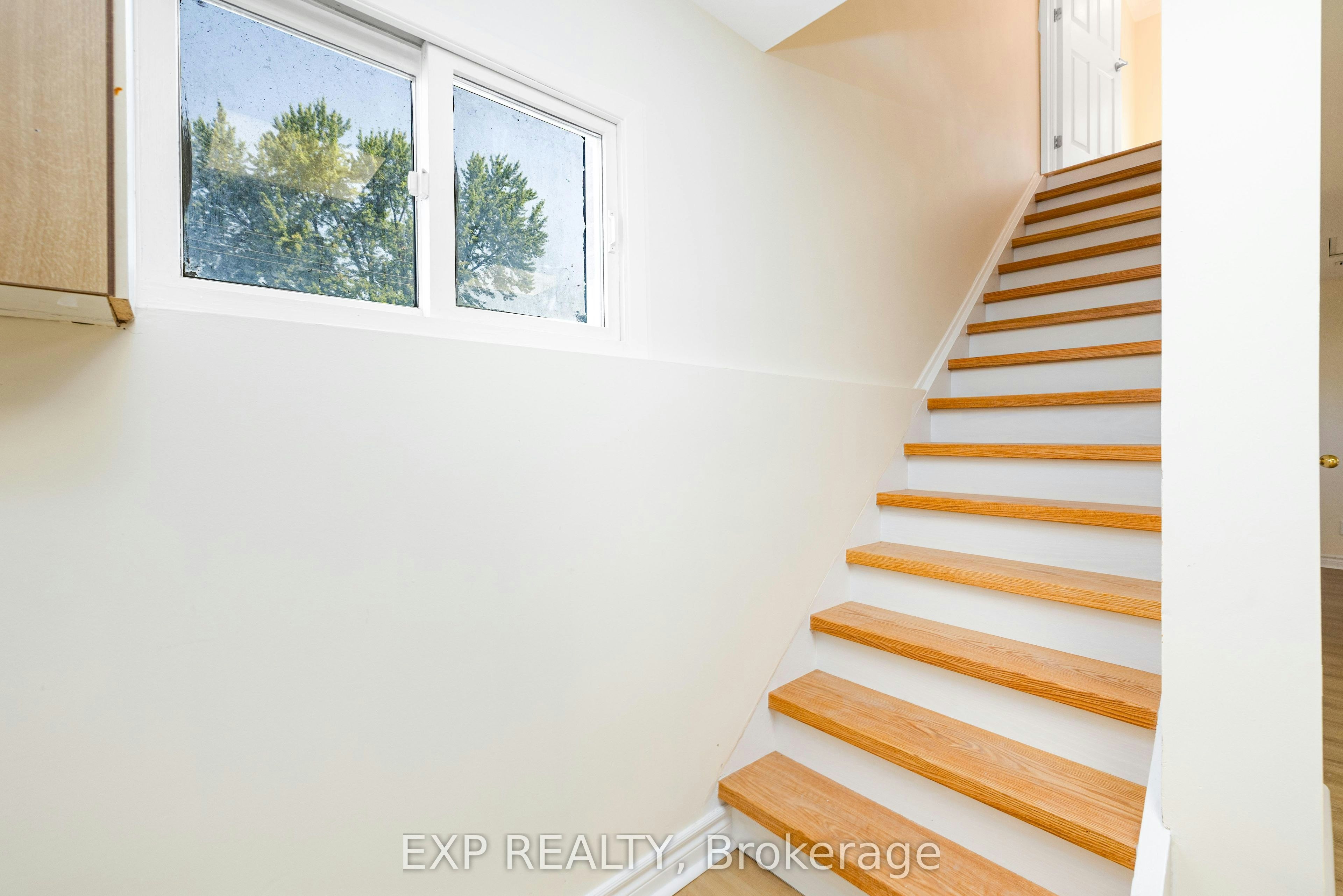 41 Hodgins Avenue, Georgina, ON, L4P 3N1 - 33