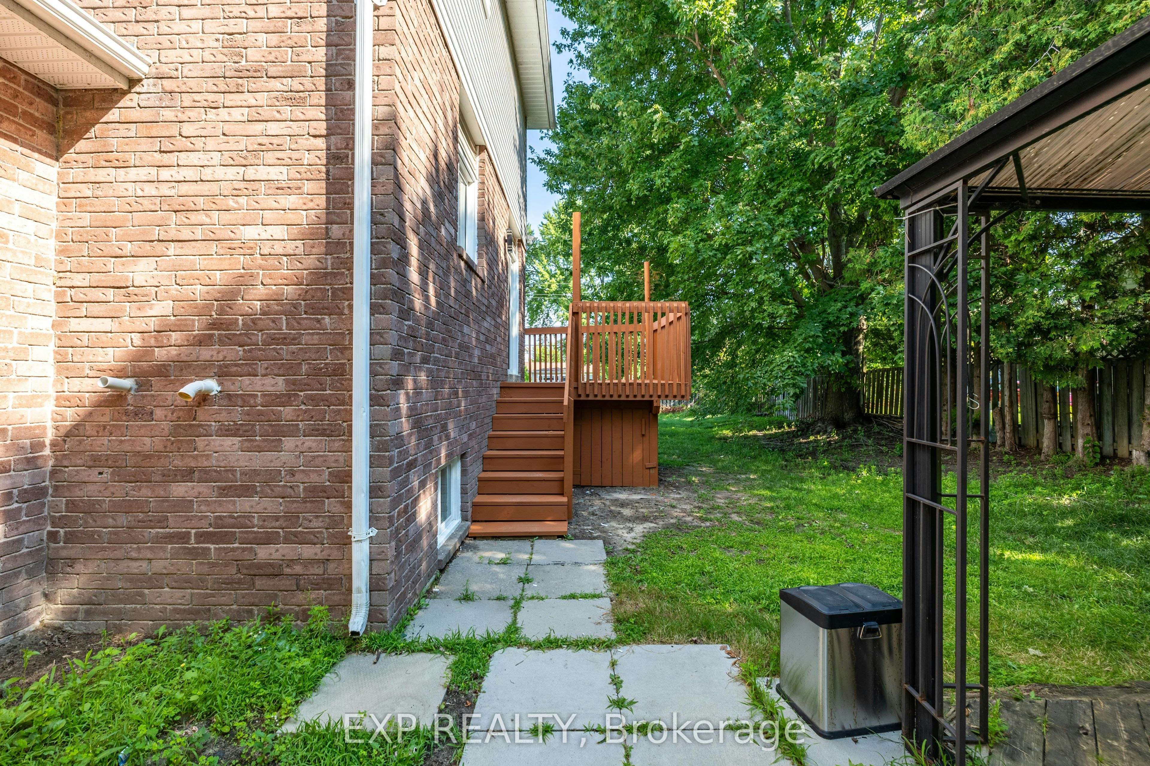41 Hodgins Avenue, Georgina, ON, L4P 3N1 - 43