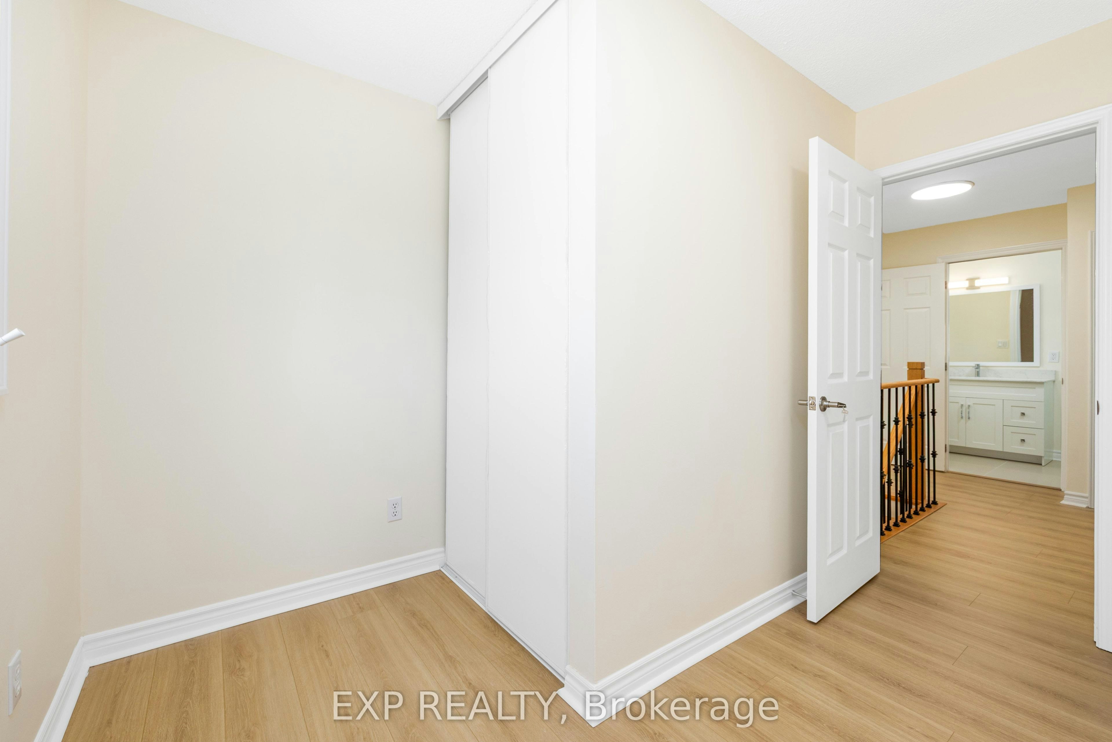 41 Hodgins Avenue, Georgina, ON, L4P 3N1 - 24