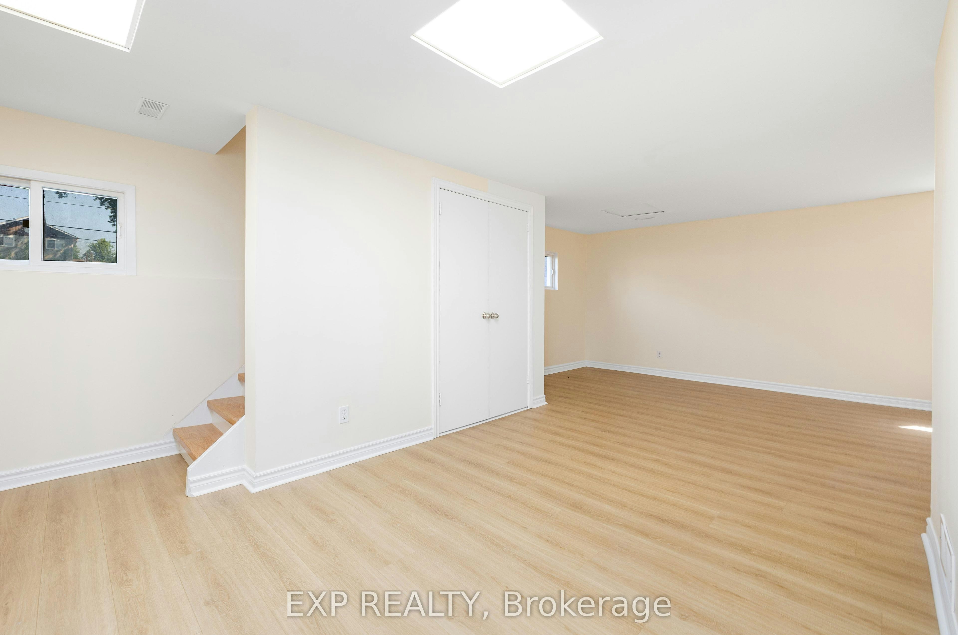 41 Hodgins Avenue, Georgina, ON, L4P 3N1 - 38