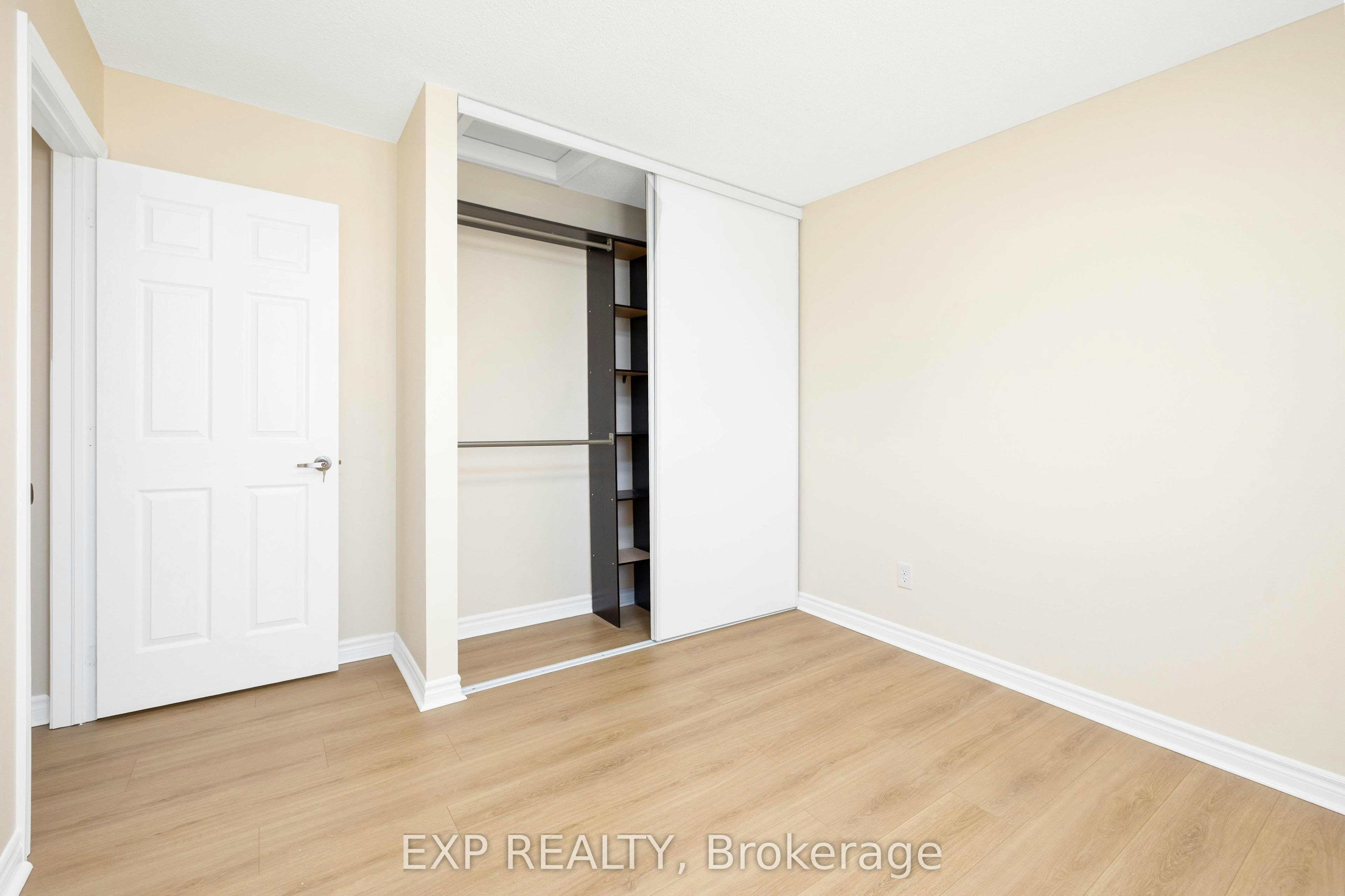 41 Hodgins Avenue, Georgina, ON, L4P 3N1 - 28