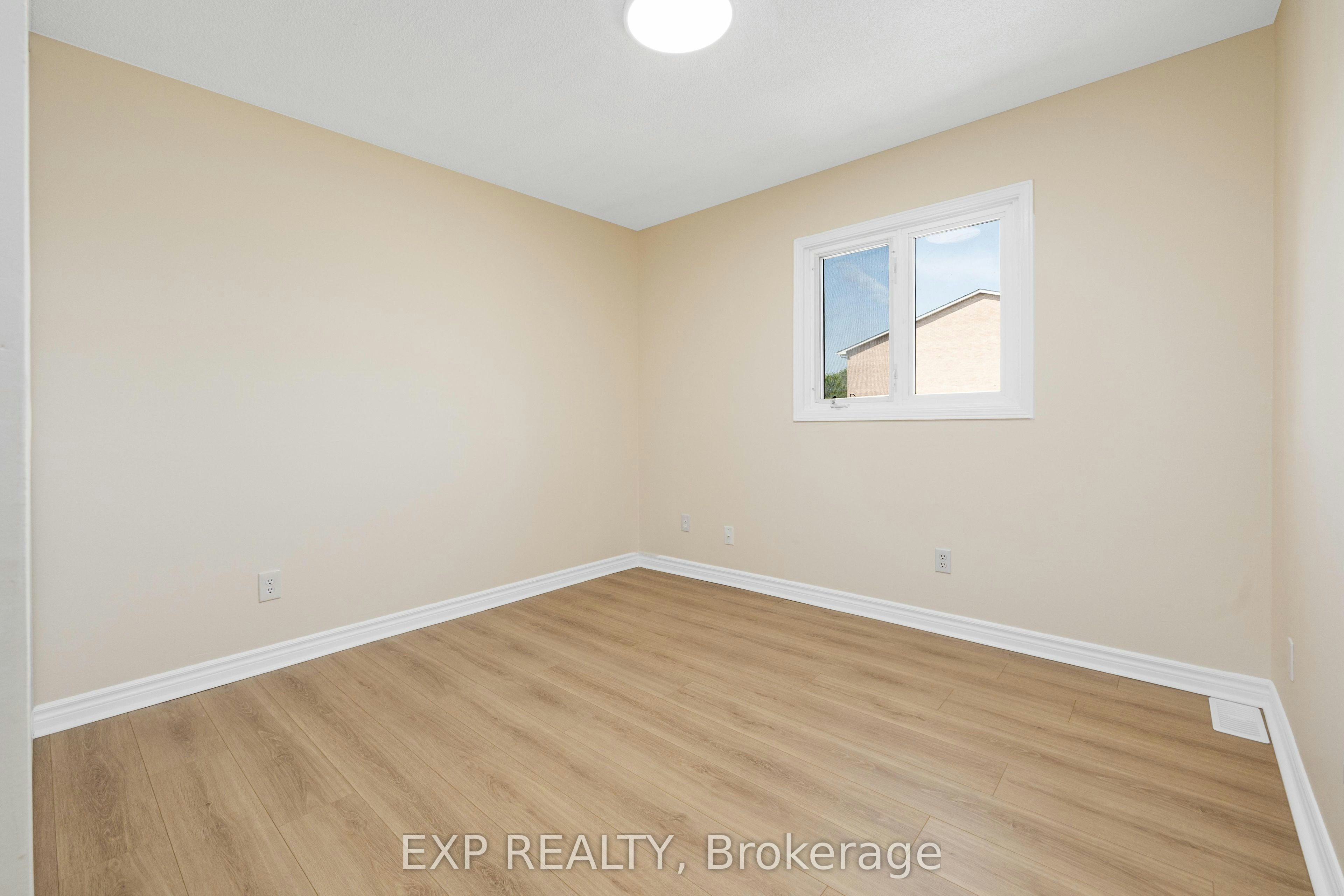 41 Hodgins Avenue, Georgina, ON, L4P 3N1 - 22