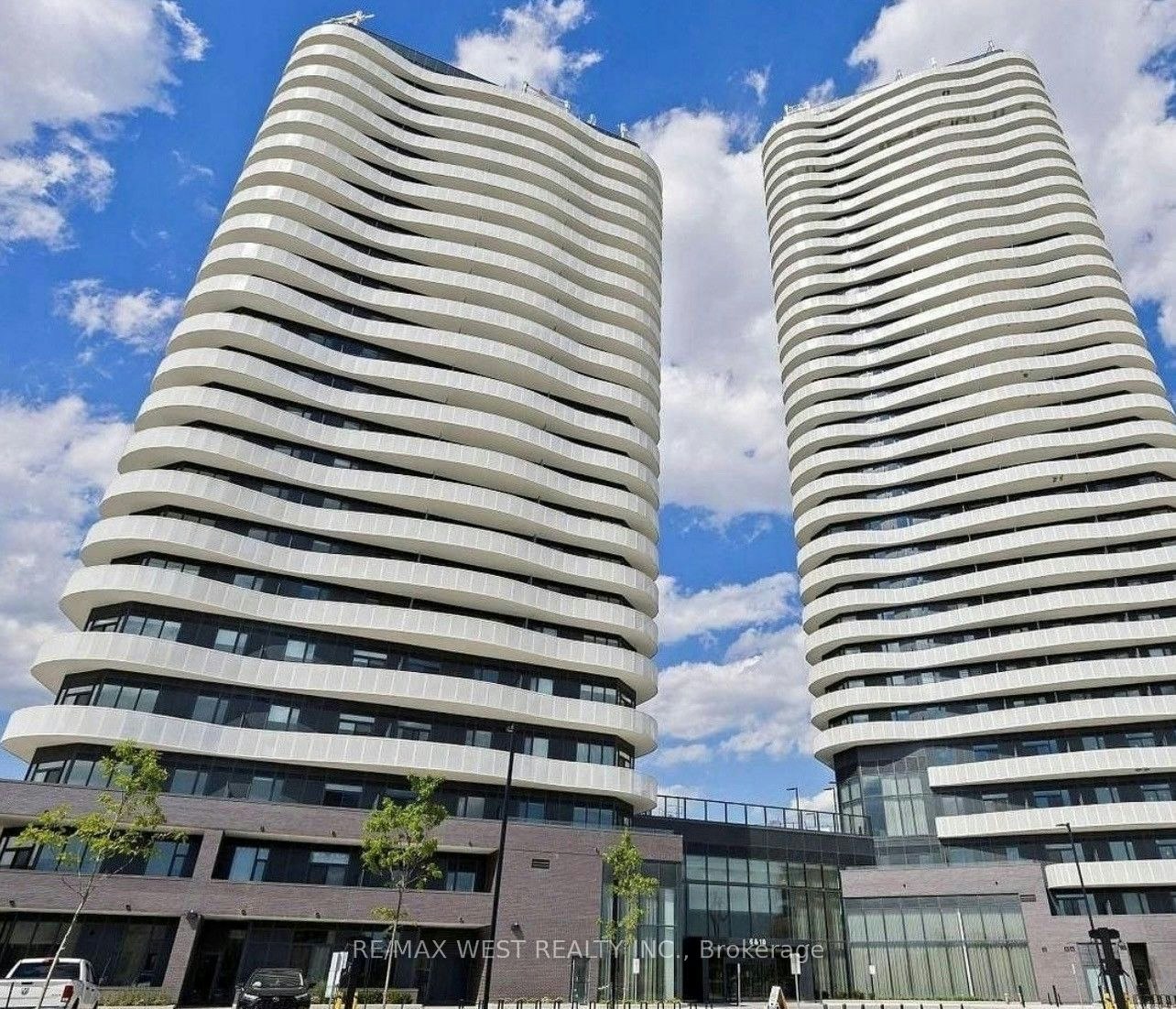 915-6 Flavelle Trail, Vaughan, ON, L4L 0M8
