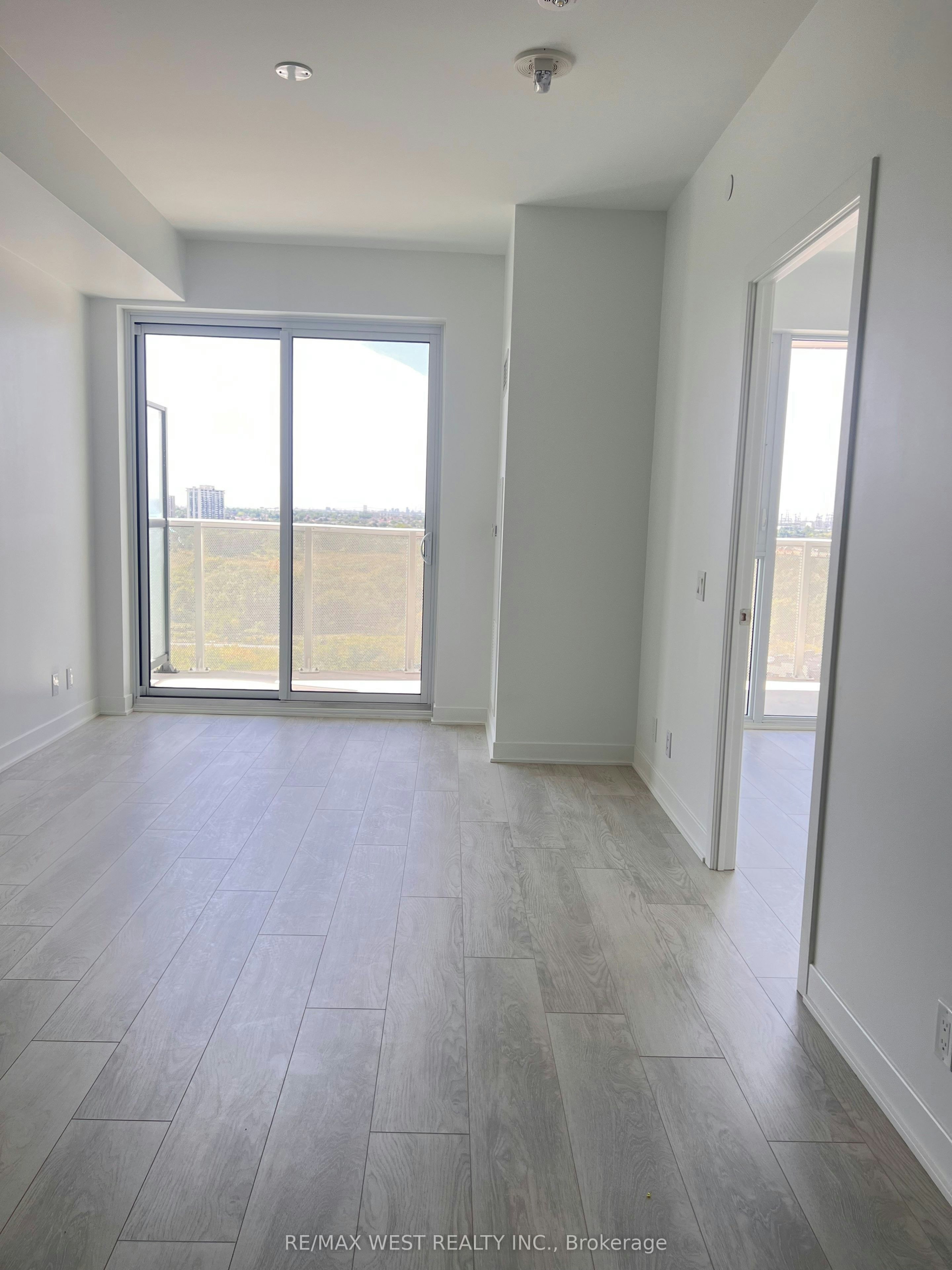 915-6 Flavelle Trail, Vaughan, ON, L4L 0M8 - 4