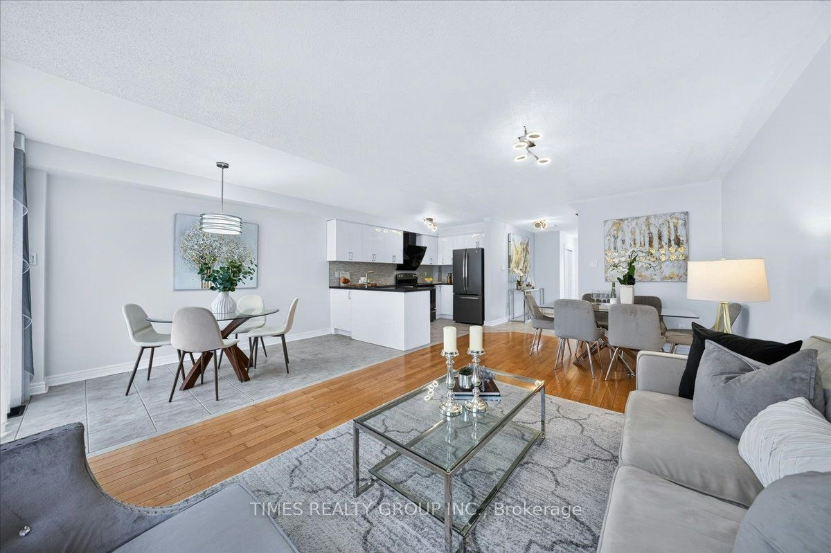 224 Westway Crescent, Vaughan, ON, L4K 5S9
