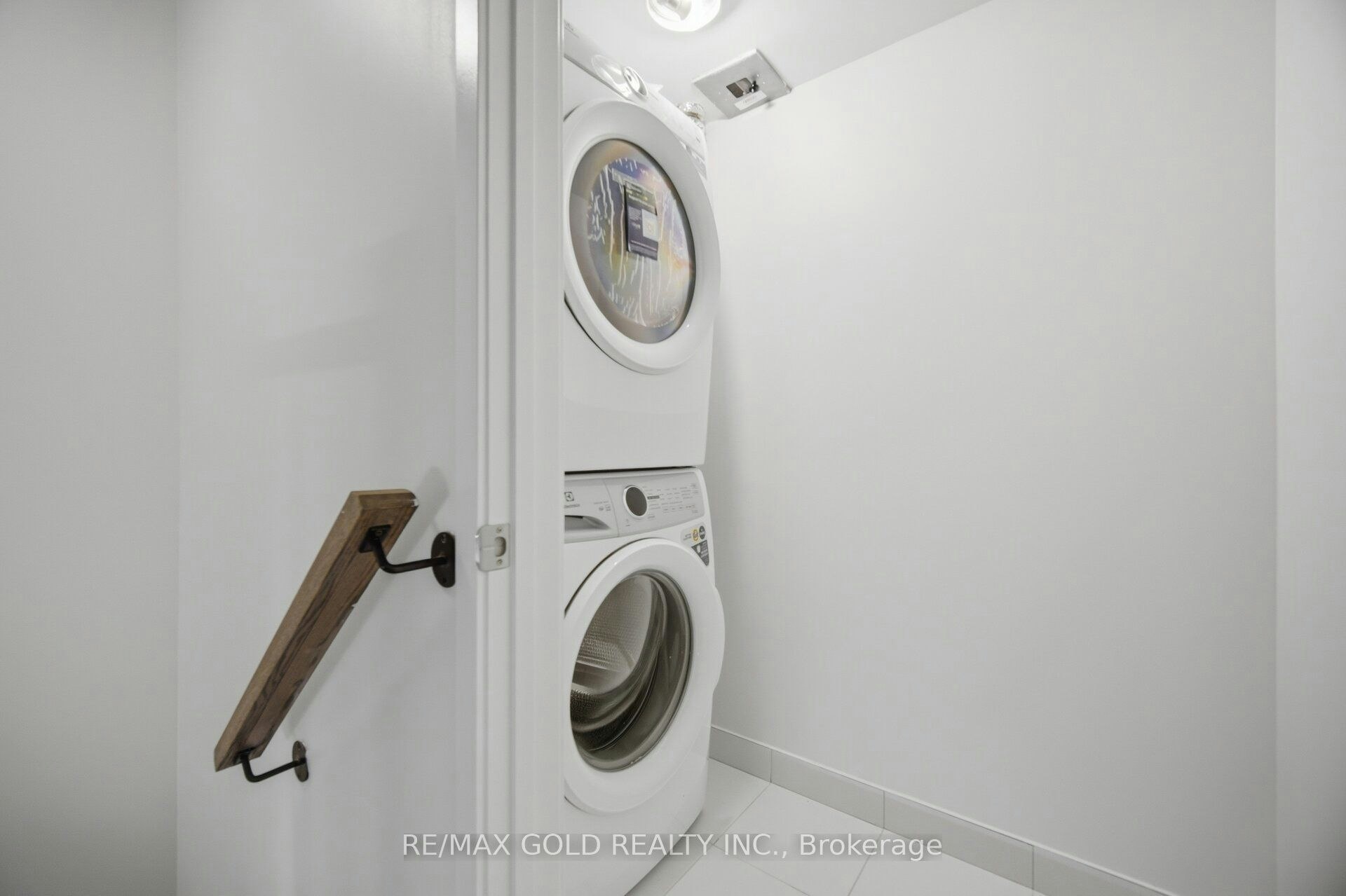 TH83-39 Honeycrisp Crescent, Vaughan, ON, L4K 0N1 - 33