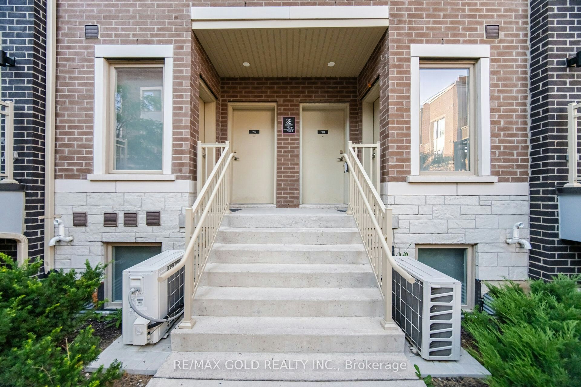 TH83-39 Honeycrisp Crescent, Vaughan, ON, L4K 0N1 - 3