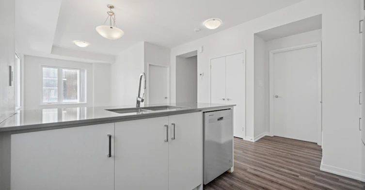 TH83-39 Honeycrisp Crescent, Vaughan, ON, L4K 0N1 - 11