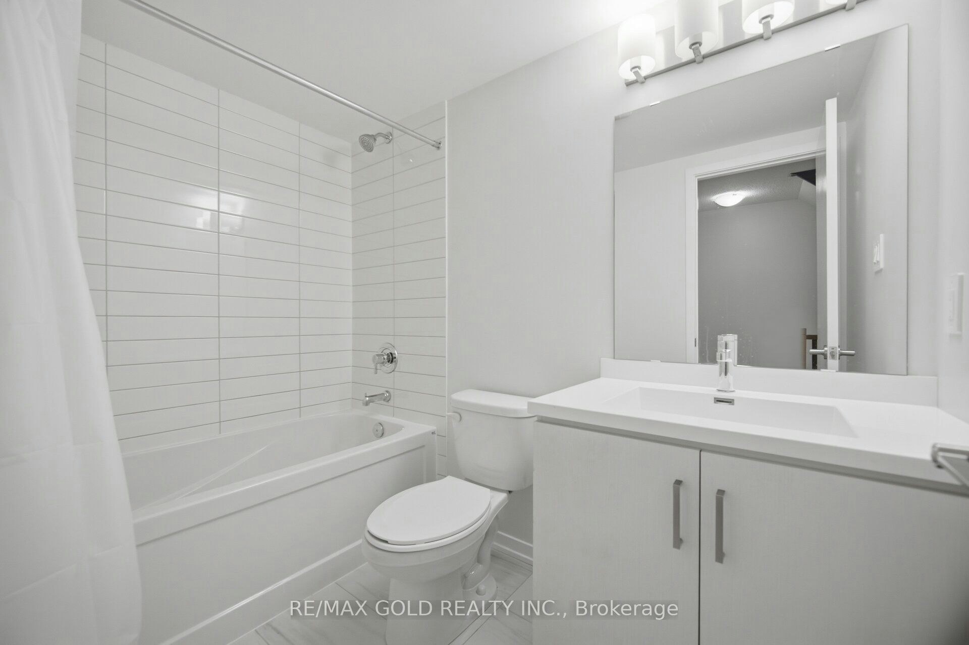 TH83-39 Honeycrisp Crescent, Vaughan, ON, L4K 0N1 - 32