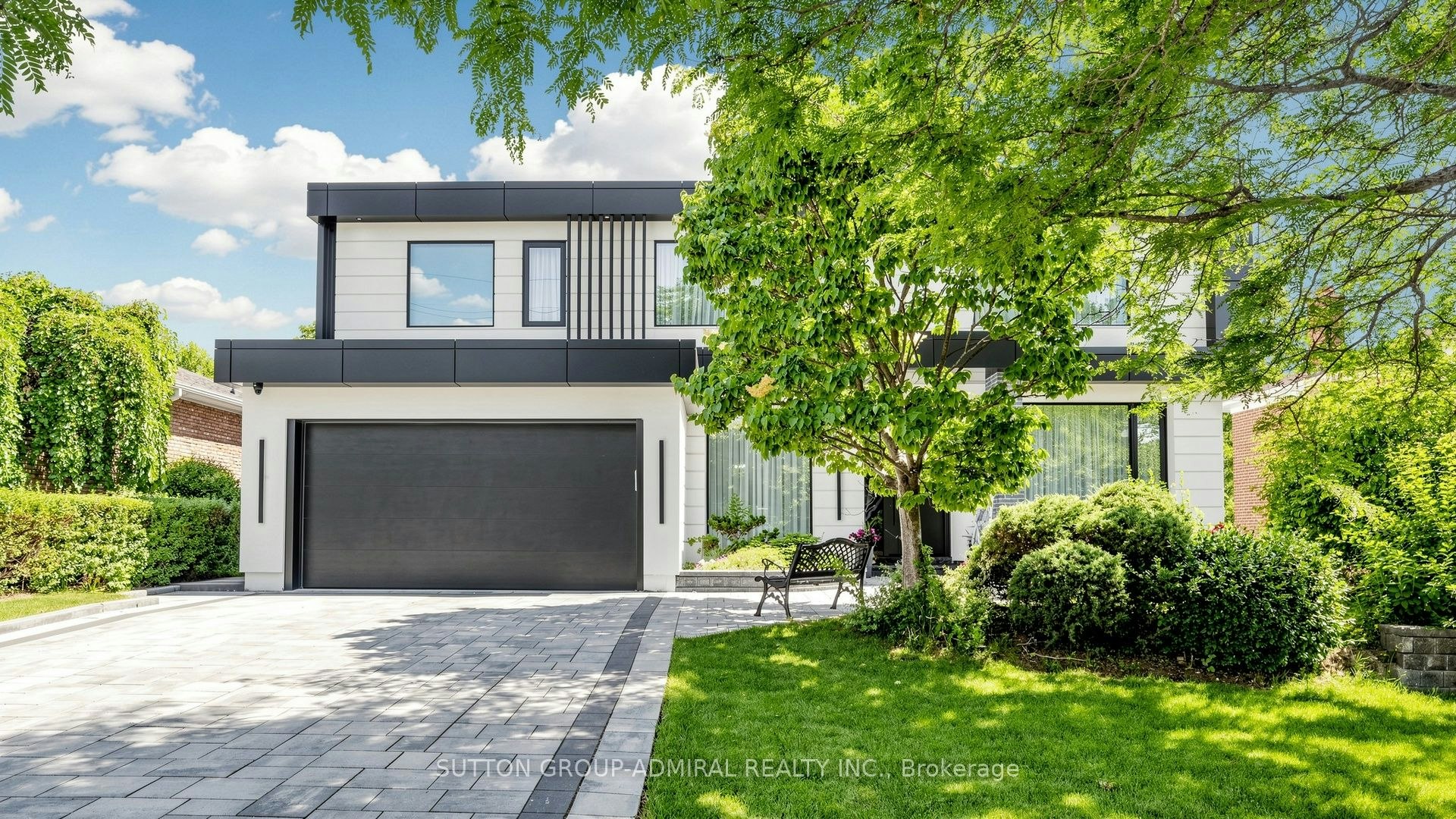 33 Thorny Brae Drive, Markham, ON, L3T 3G5
