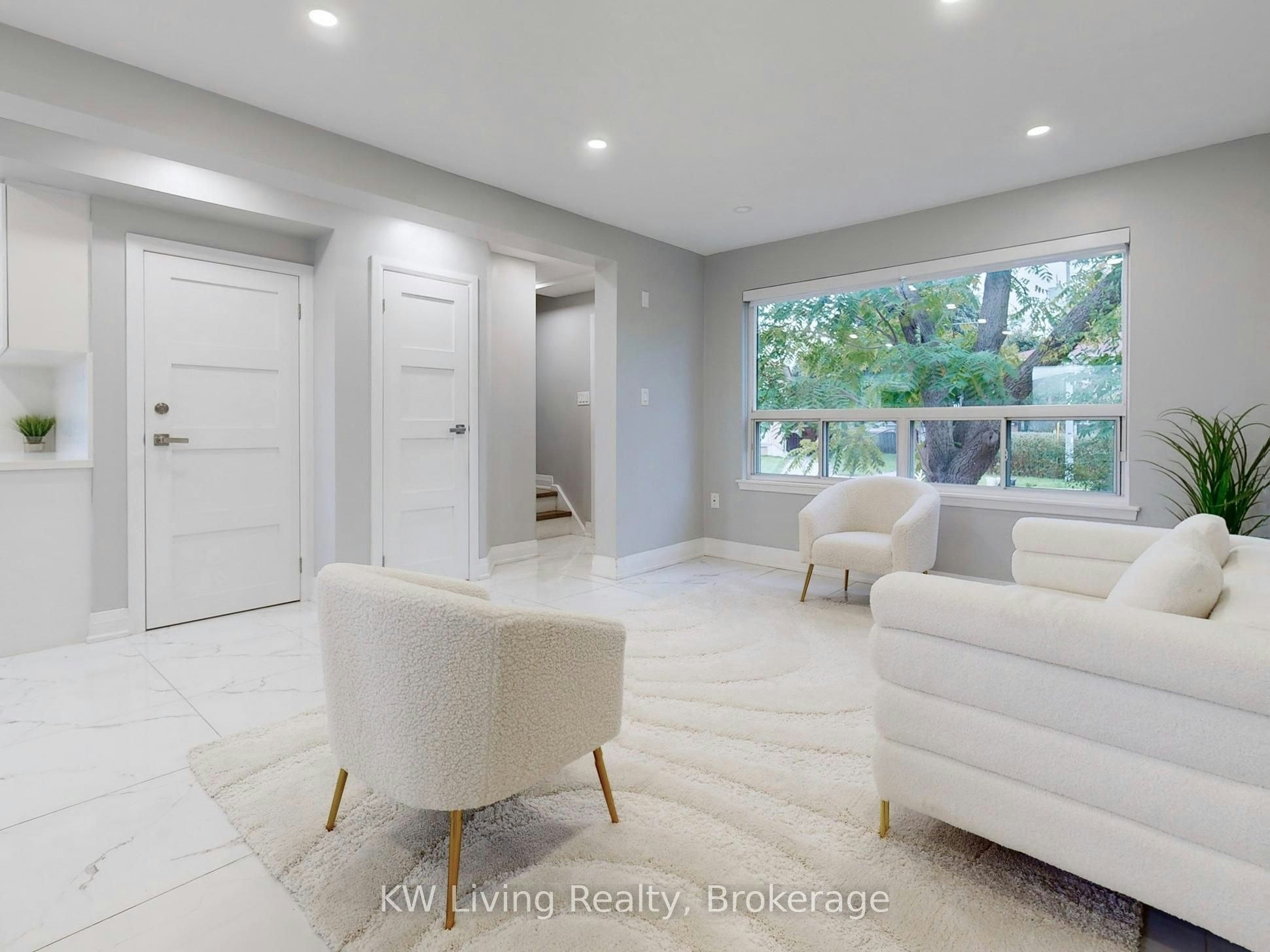 251 Mcconvey Drive, Richmond Hill, ON, L4C 3K1 - 5