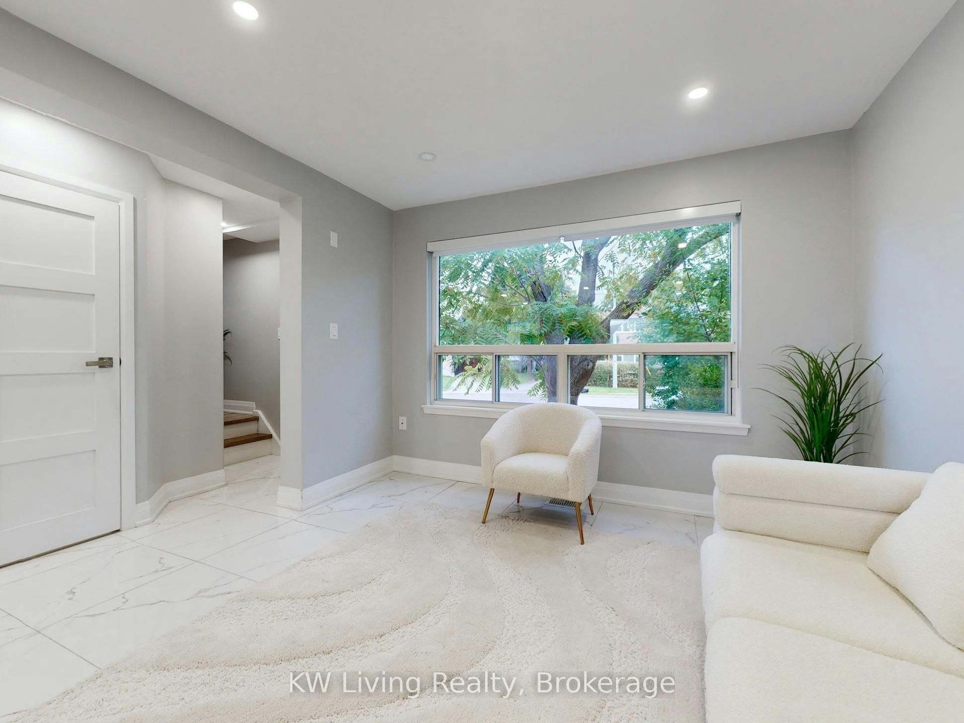251 Mcconvey Drive, Richmond Hill, ON, L4C 3K1 - 6