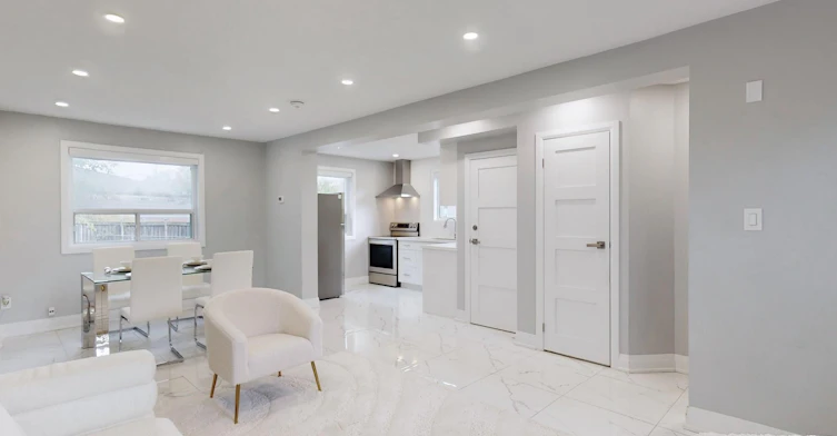 251 Mcconvey Drive, Richmond Hill, ON, L4C 3K1 - 4