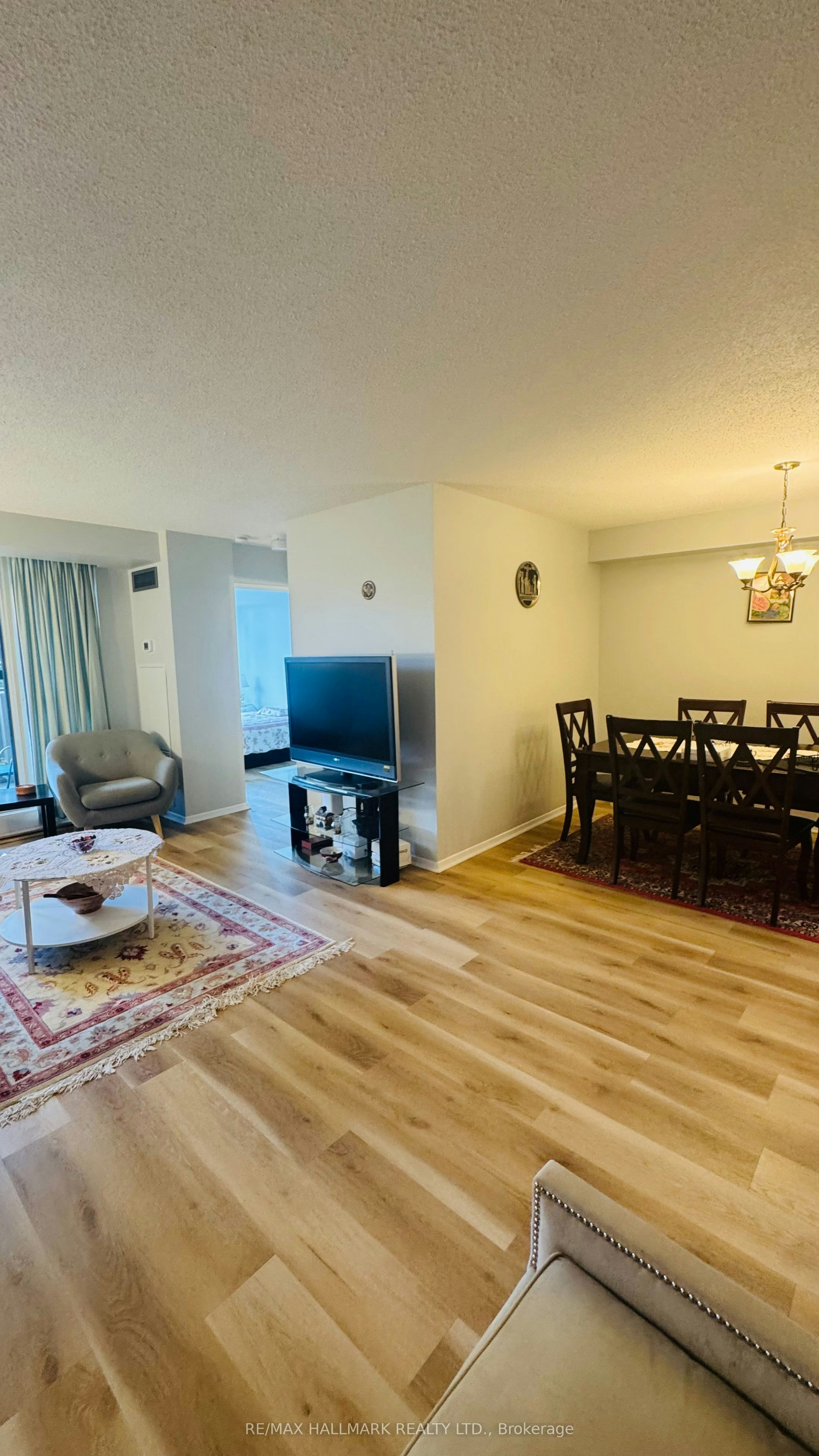 312-100 Observatory Lane, Richmond Hill, ON, L4C 1T4 - 13