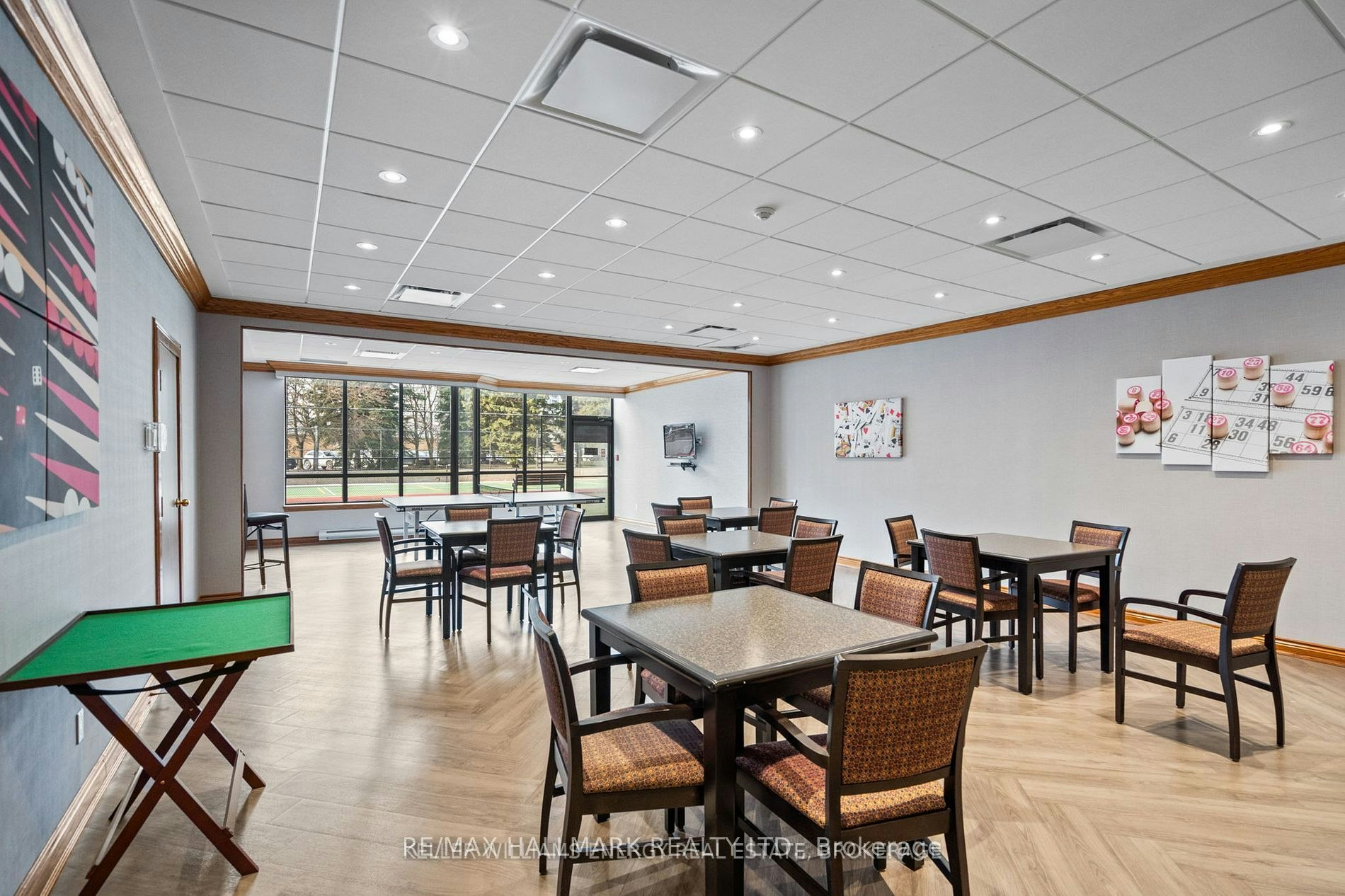 312-100 Observatory Lane, Richmond Hill, ON, L4C 1T4 - 4