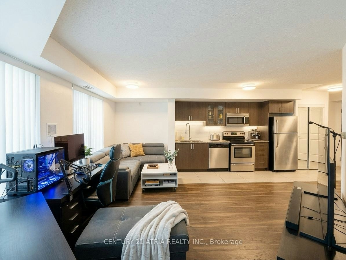 310-75 Norman Bethune Avenue, Richmond Hill, ON, L4B 0B6