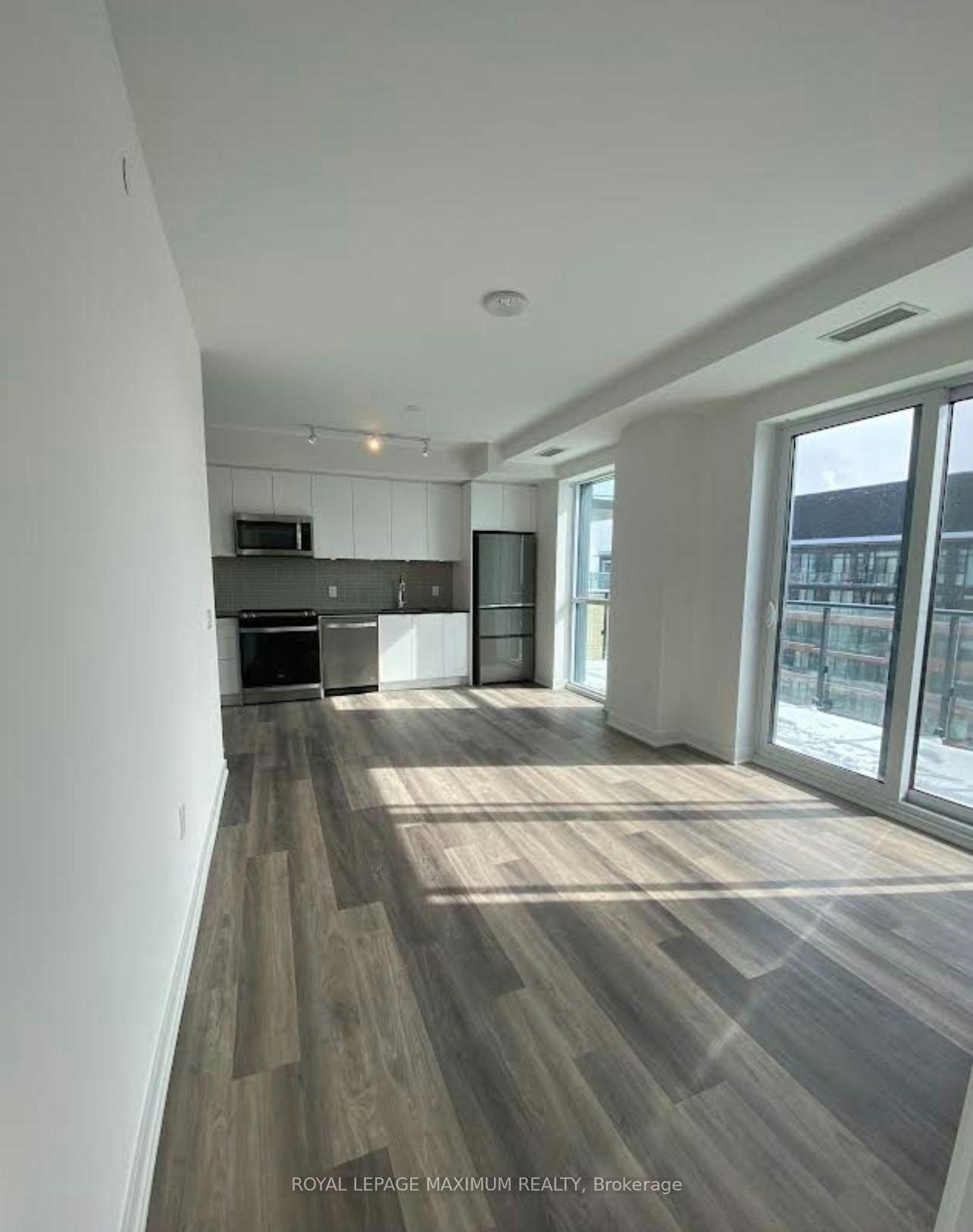 1012-100 Eagle Rock Way, Vaughan, ON, L6A 5B9