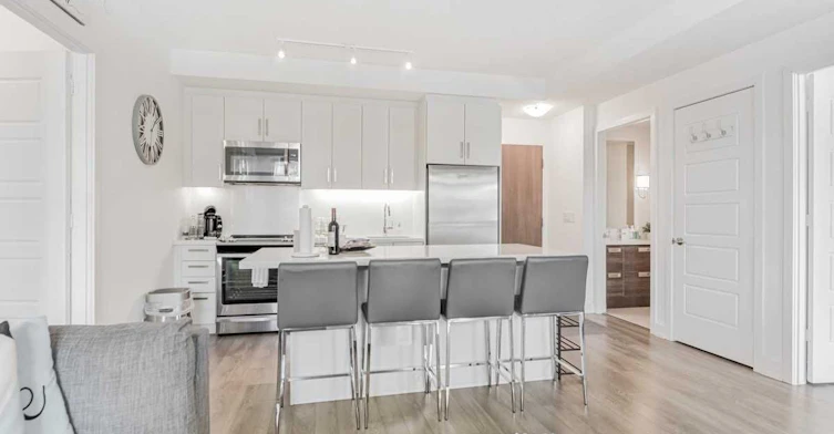 C206-301 Sea Ray Avenue, Innisfil, ON, L9S 0L9 - 5