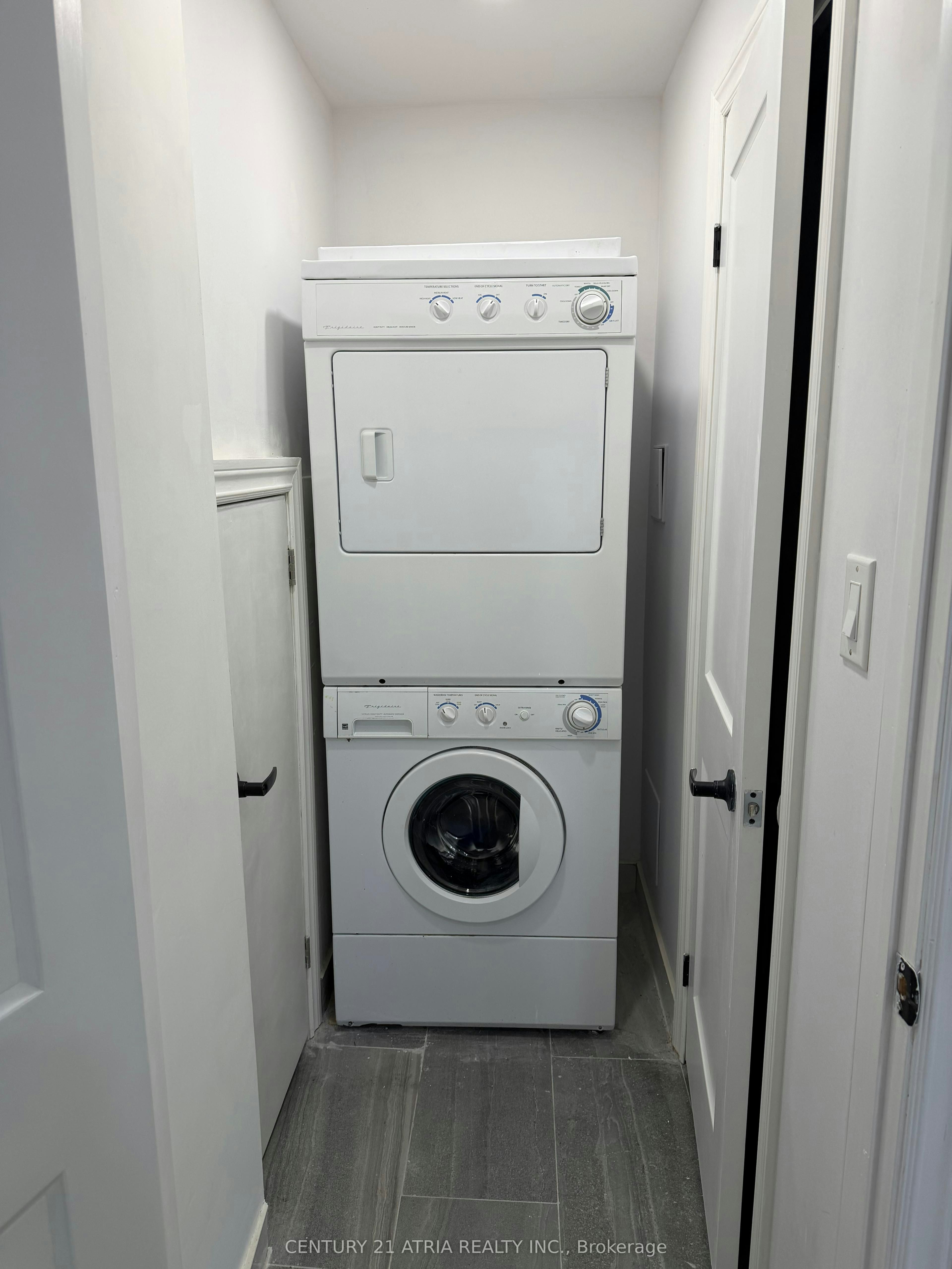 Basement-12 Wiles Court, Aurora, ON, L4G 3N5 - 9