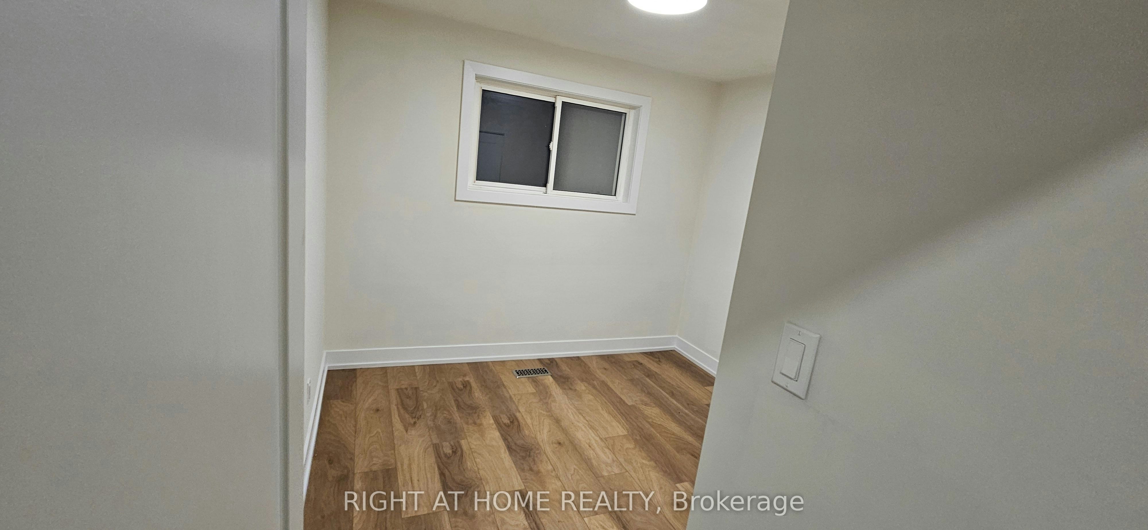 Main Floor-38 Jasper Drive, Aurora, ON, L4G 3B9 - 11