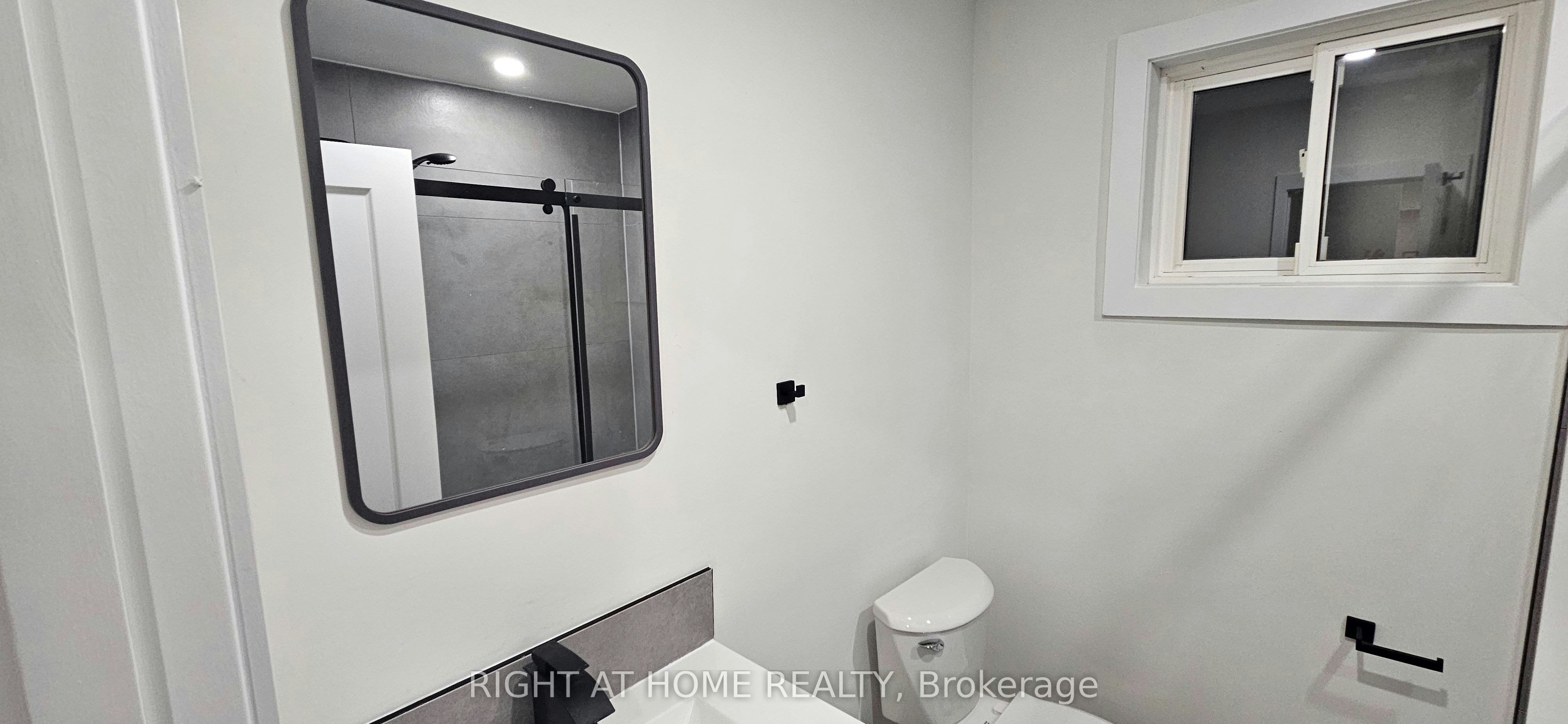 Main Floor-38 Jasper Drive, Aurora, ON, L4G 3B9 - 7