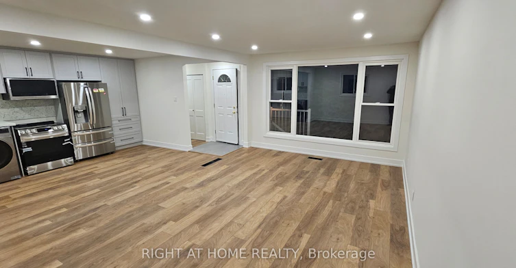 Main Floor-38 Jasper Drive, Aurora, ON, L4G 3B9 - 5