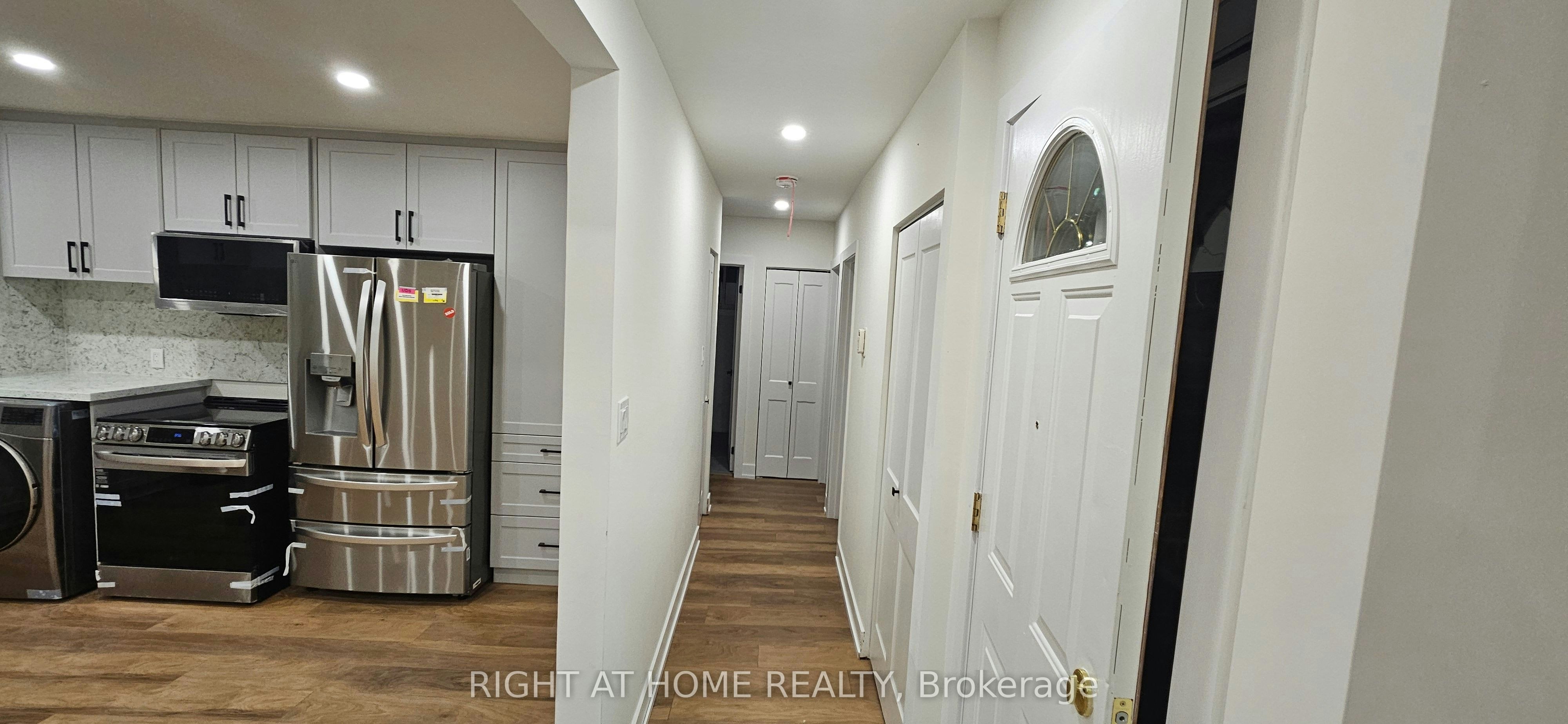 Main Floor-38 Jasper Drive, Aurora, ON, L4G 3B9 - 4