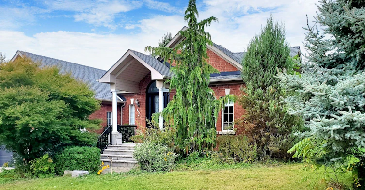 1021 Ivsbridge Boulevard, Newmarket, ON, L3X 1N7