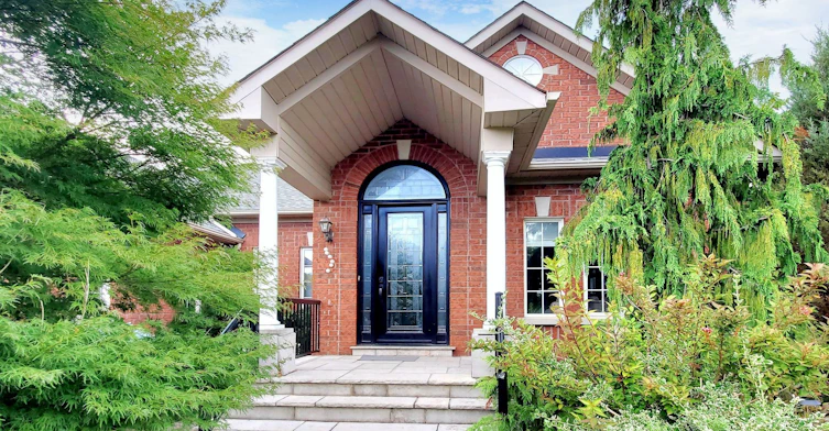 1021 Ivsbridge Boulevard, Newmarket, ON, L3X 1N7 - 4
