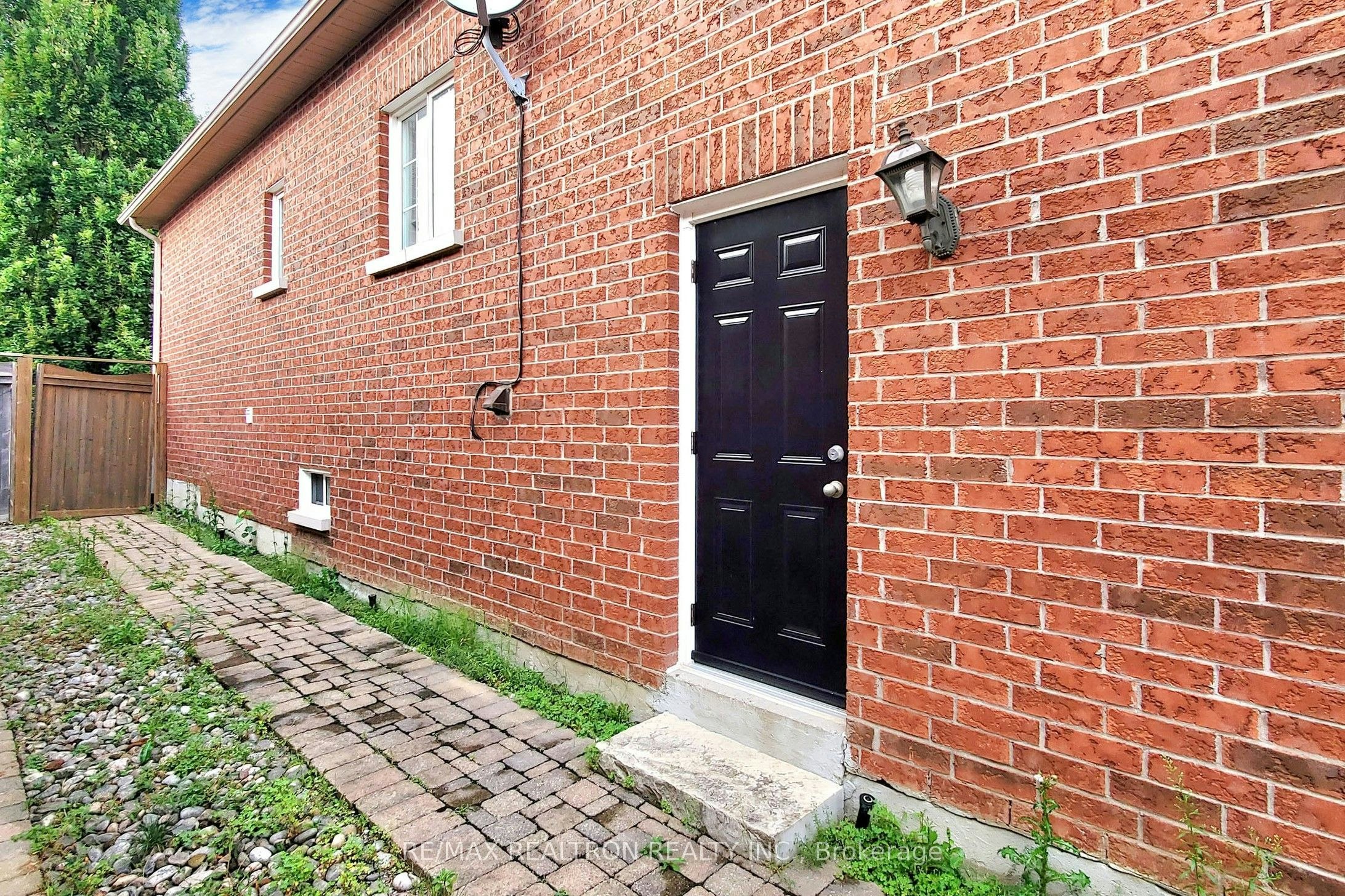 1021 Ivsbridge Boulevard, Newmarket, ON, L3X 1N7 - 38