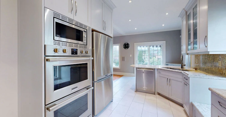 1021 Ivsbridge Boulevard, Newmarket, ON, L3X 1N7 - 13
