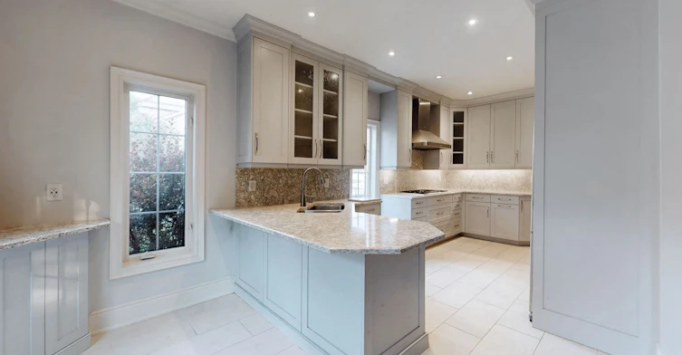 1021 Ivsbridge Boulevard, Newmarket, ON, L3X 1N7 - 11