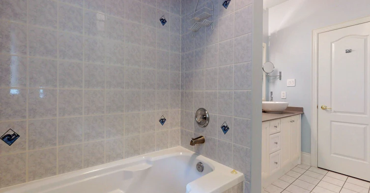 1021 Ivsbridge Boulevard, Newmarket, ON, L3X 1N7 - 24