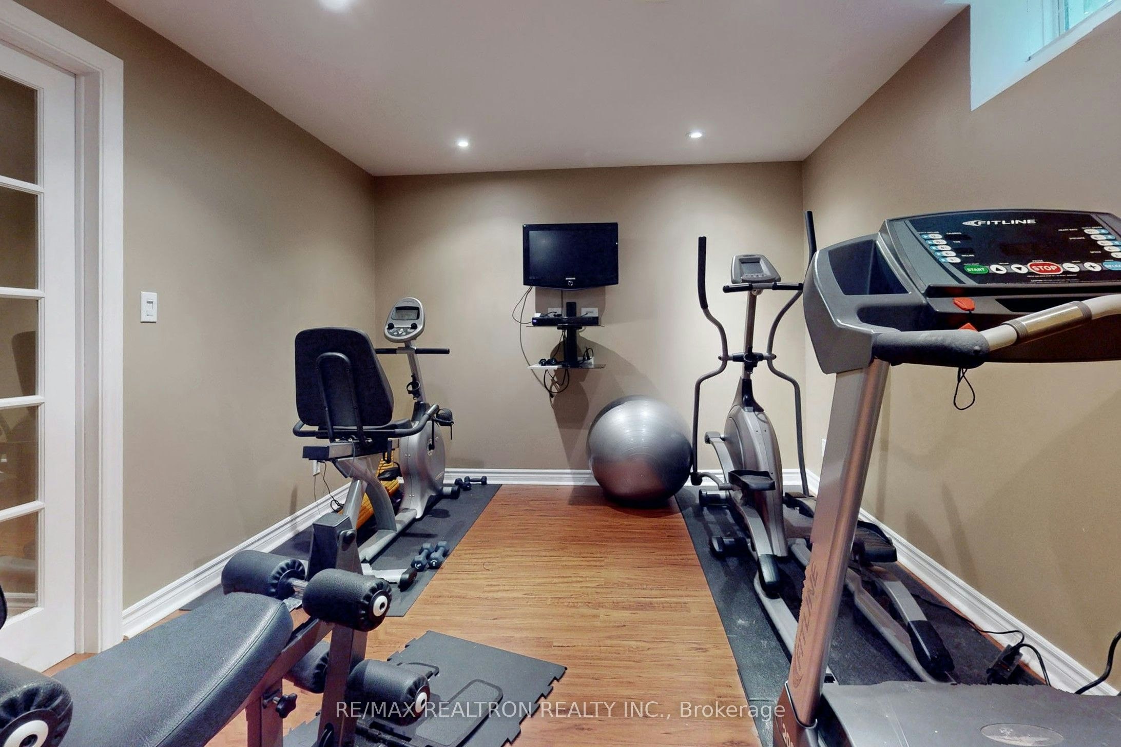 1021 Ivsbridge Boulevard, Newmarket, ON, L3X 1N7 - 36