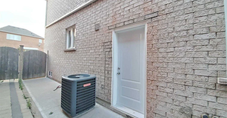 Bsmt-61 Albert Roffey Crescent, Markham, ON, L6B 0H2 - 3