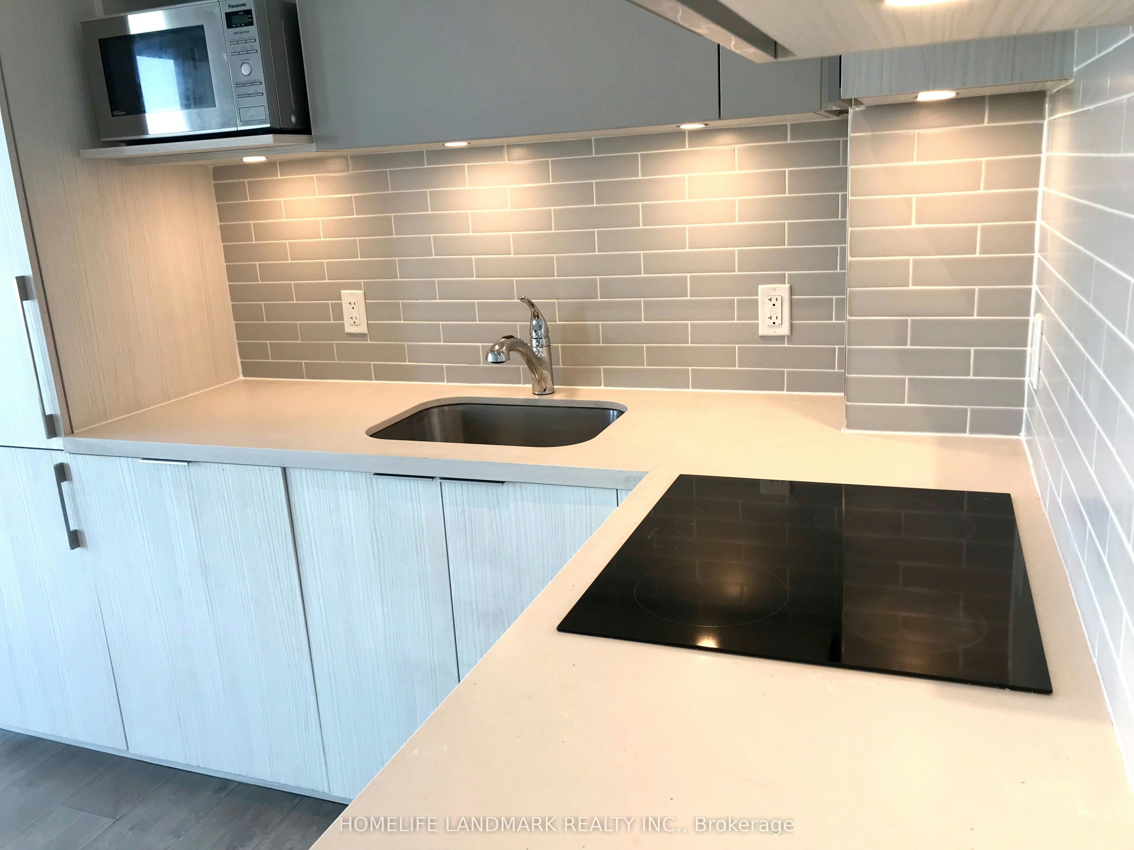 1103A-10 Rouge Valley Drive W, Markham, ON, L6G 0G9 - 8