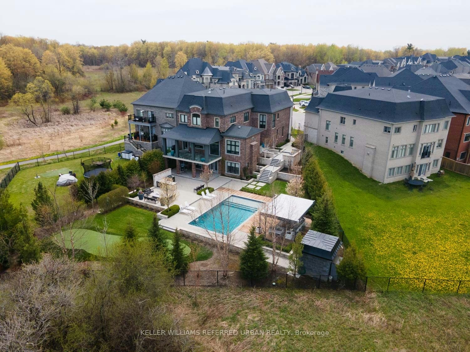 61 Ria Court, King, ON, L7B 0N5