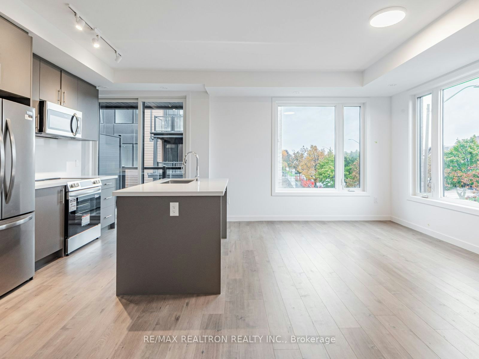 31-117 Marydale Avenue, Markham, ON, L3S 0E3 - 5
