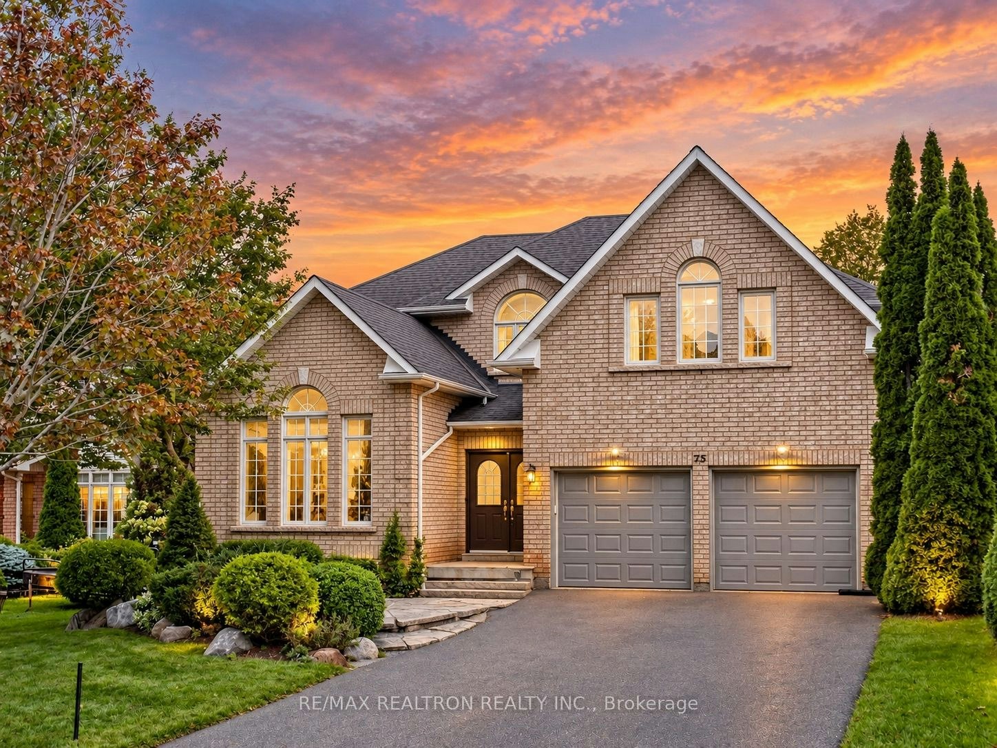 75 Langtry Place, Vaughan, ON, L4J 8L6