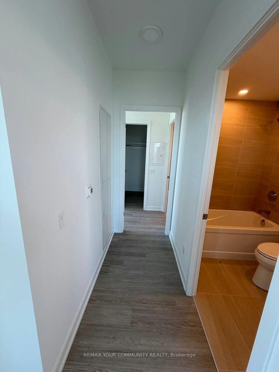 905-8188 Yonge Street W, Vaughan, ON, L4J 1W5 - 17