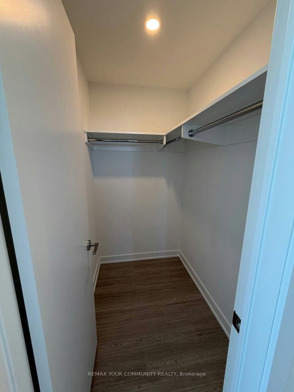 905-8188 Yonge Street W, Vaughan, ON, L4J 1W5 - 13