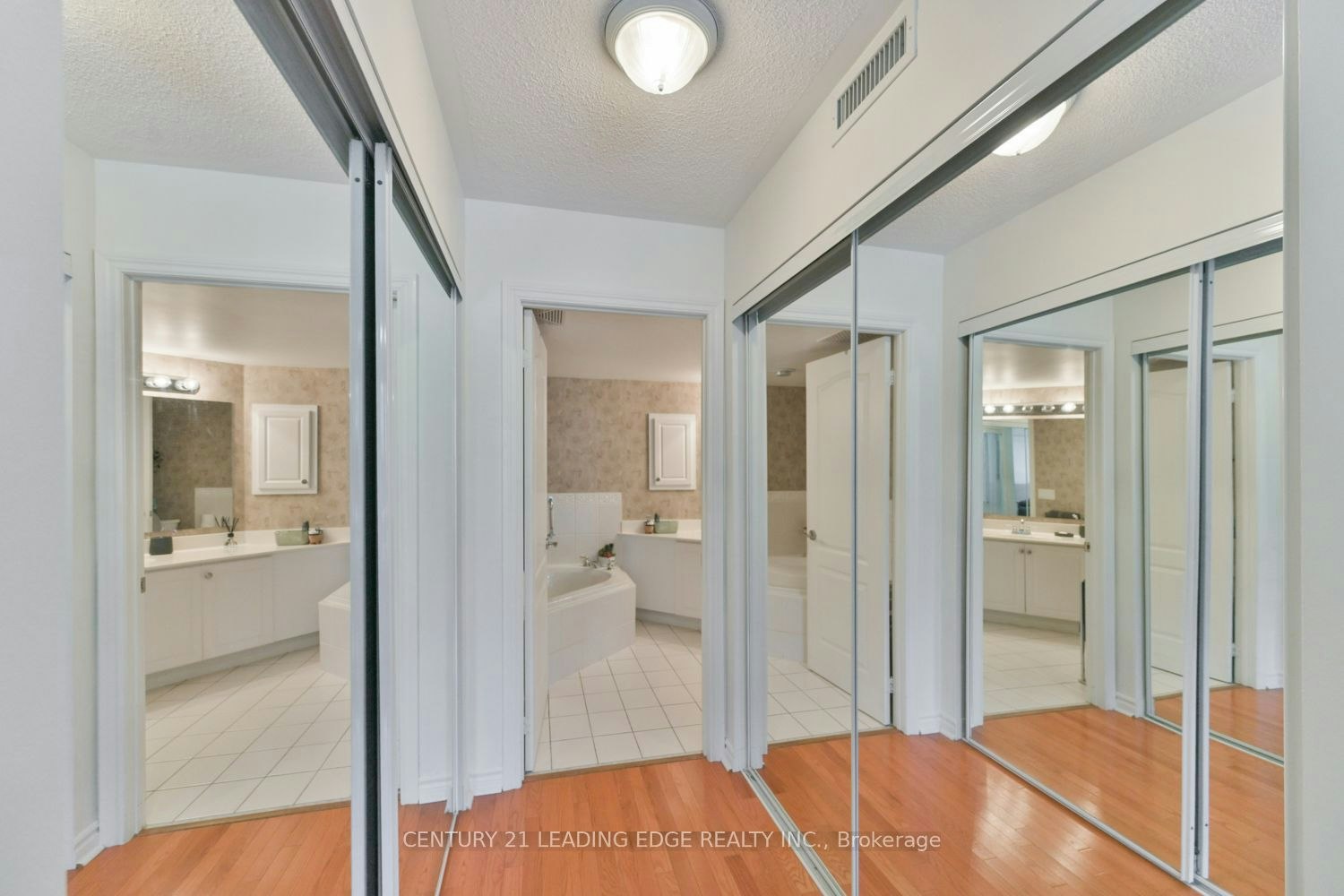 213-85 The Boardwalk Way, Markham, ON, L6E 1B9 - 32
